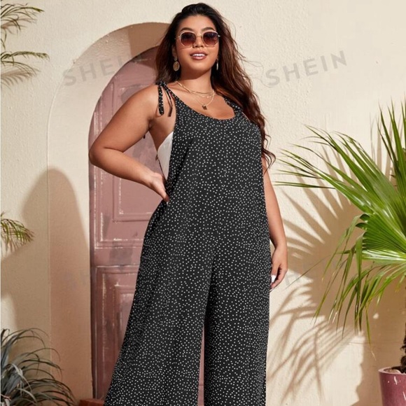 Black and White Poka Dot Jumper! Great material and very flowy. - Picture 2 of 5